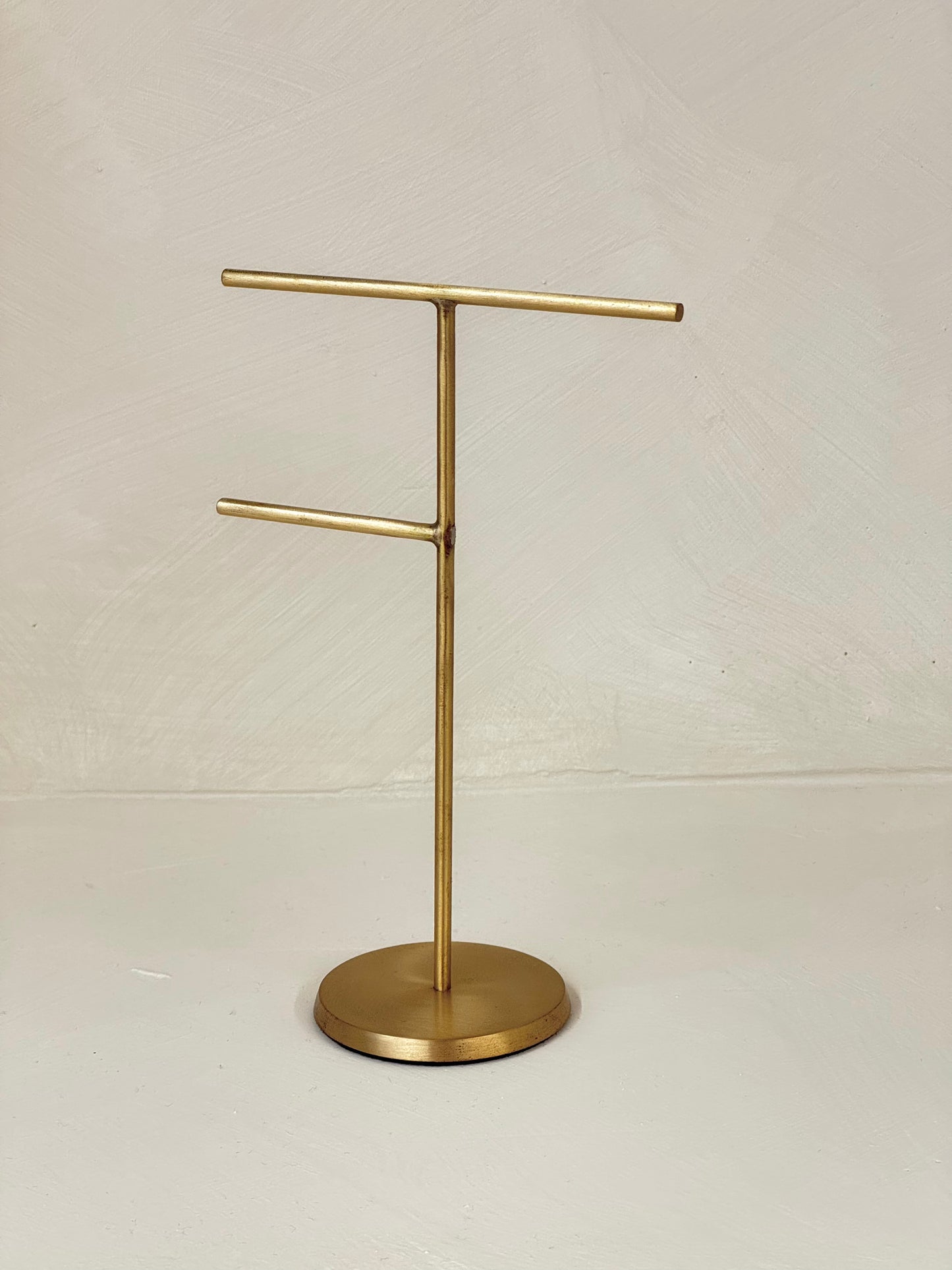 SECONDS - Brass Accessory Stand