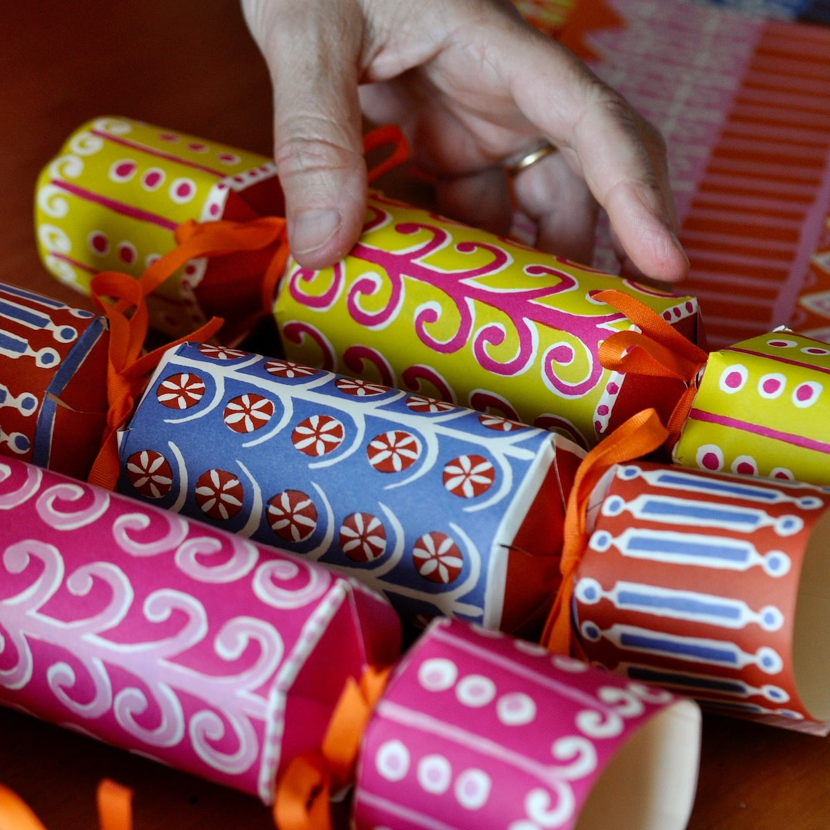 Make Your Own Paper Crackers Kit