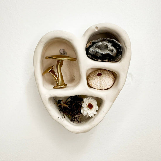 Mini Heart Shaped Shelf
