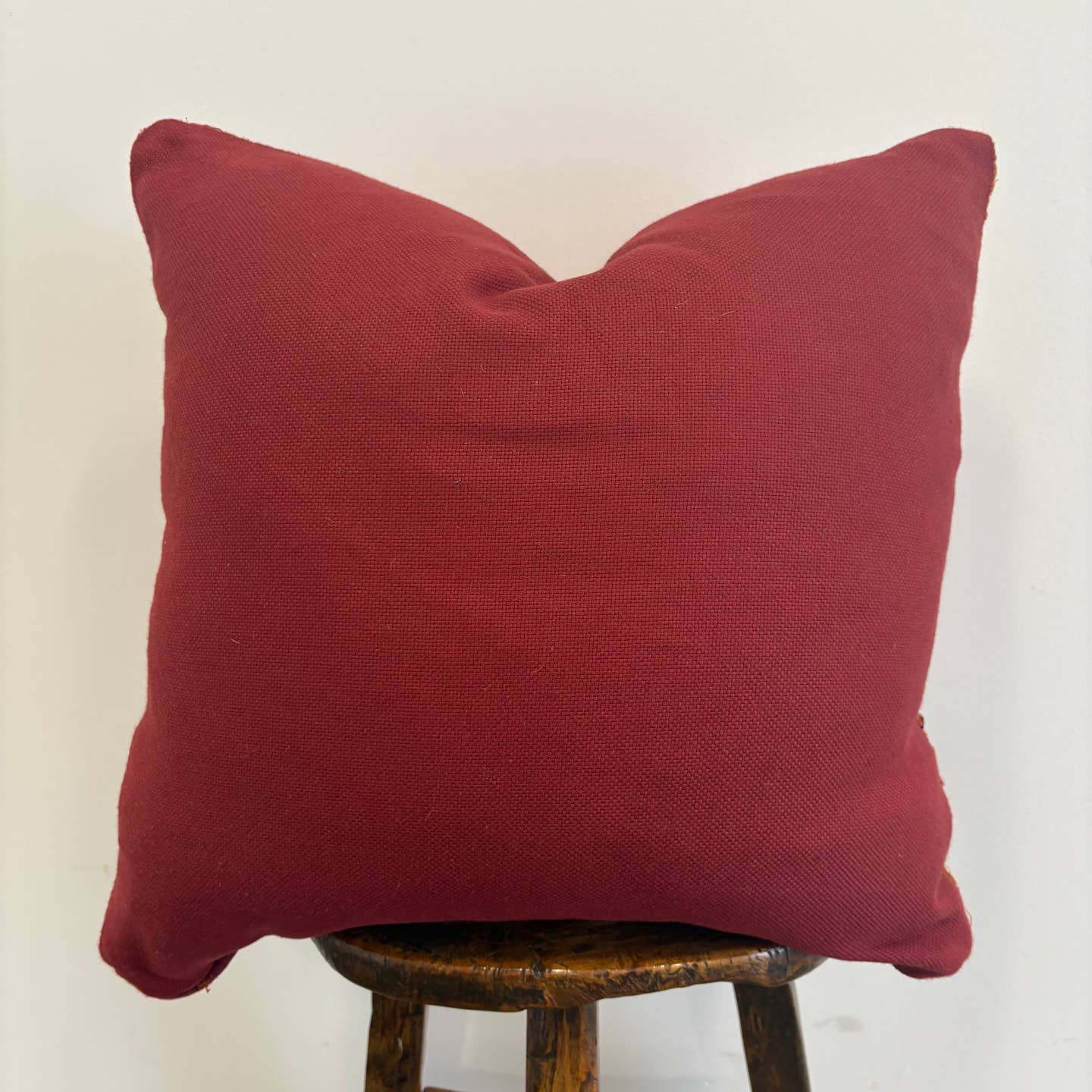 Jathen Pillow
