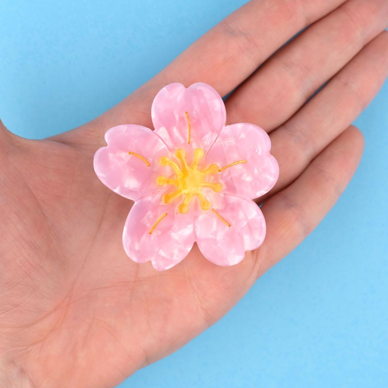 Sakura Claw Clip
