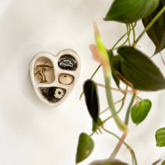 Mini Heart Shaped Shelf