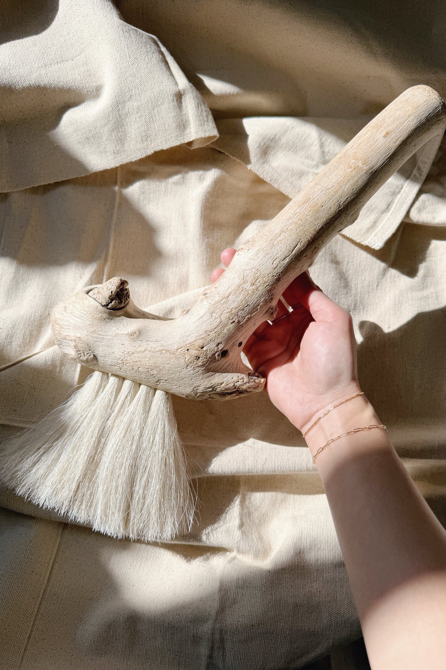 Anchor Driftwood Brush