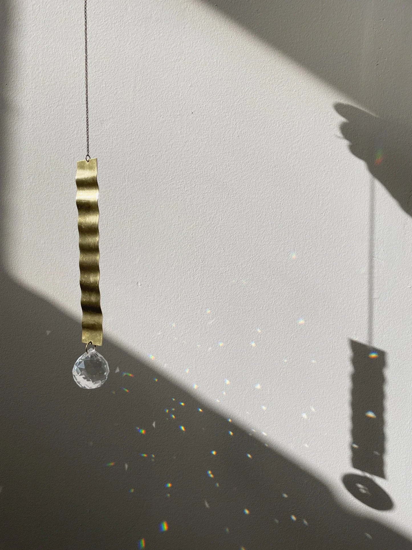 Crimped Bar Light Catcher