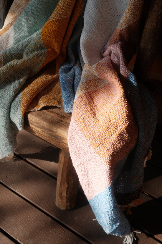 Suave Campo - Woven Blanket