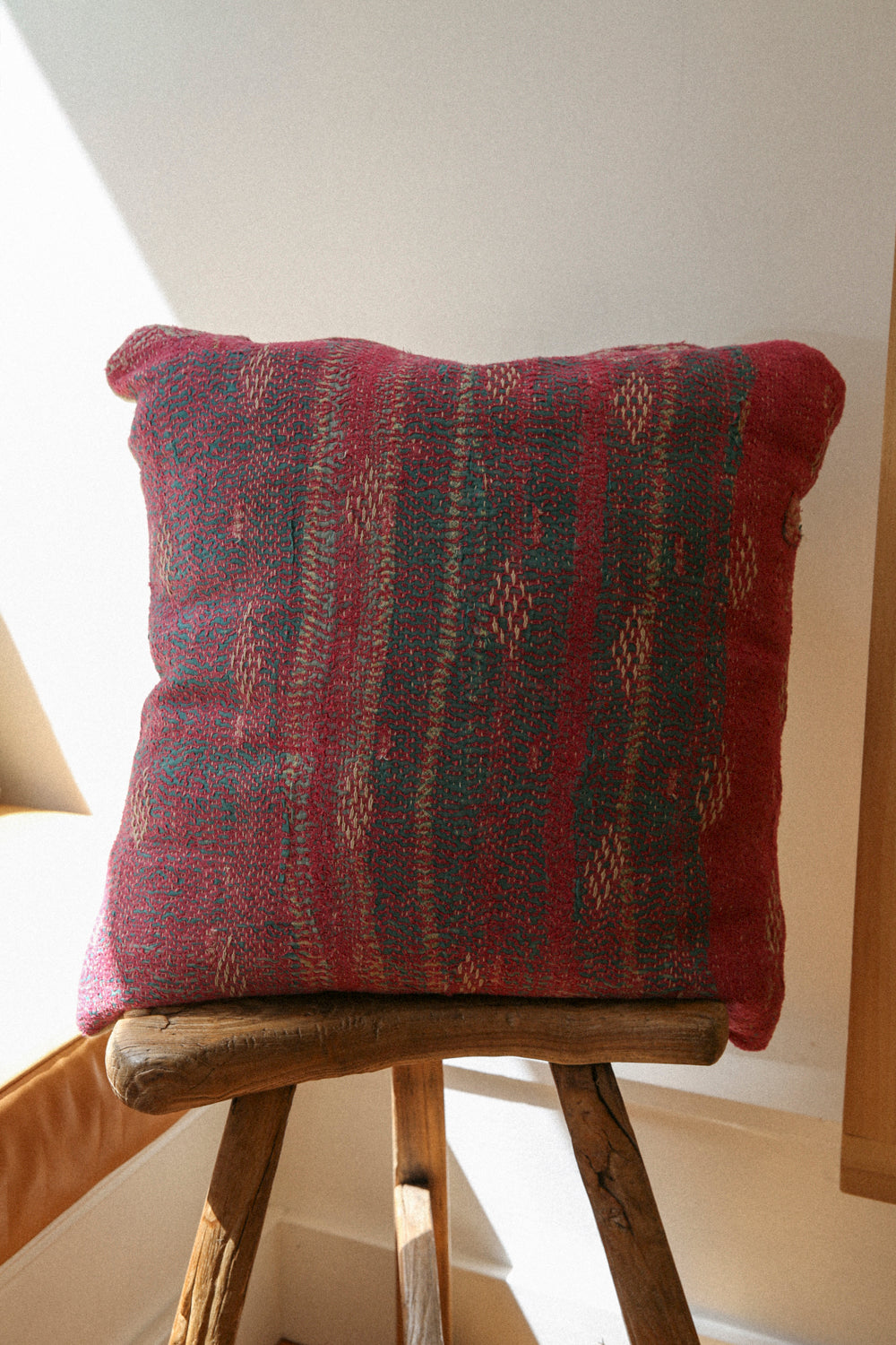 Beckett Pillow