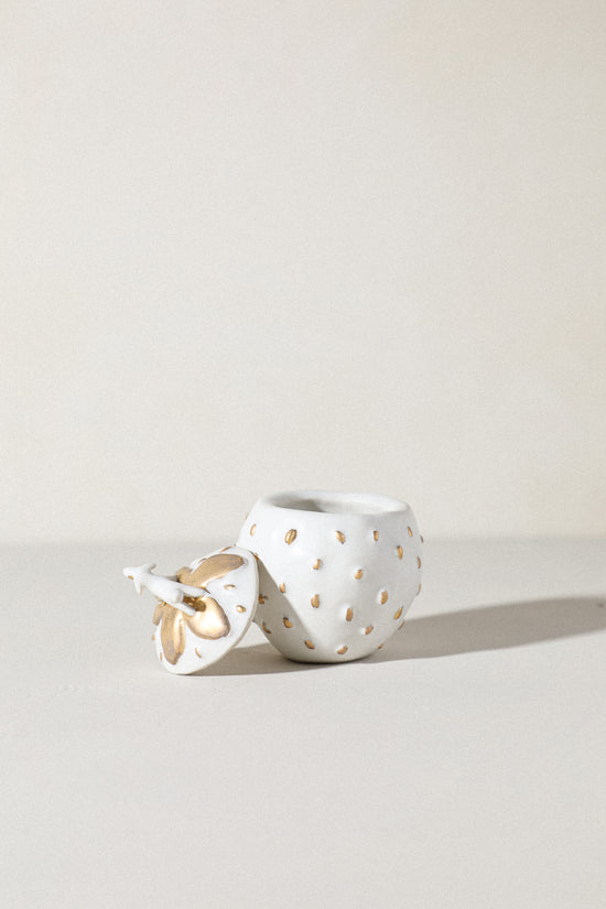 Baru - Strawberry Critter Trinket Box