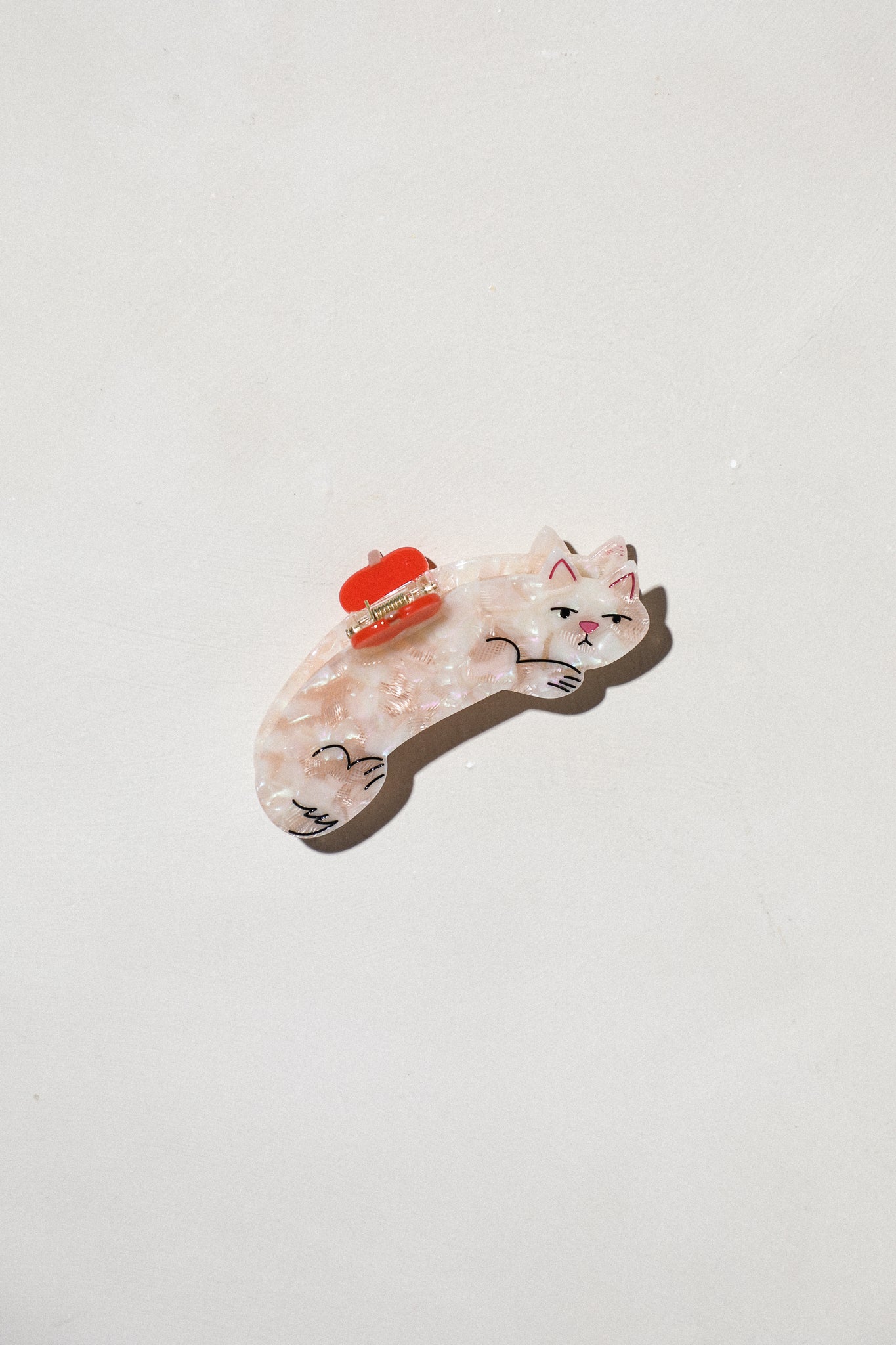 Lazy Cat Hair Claw