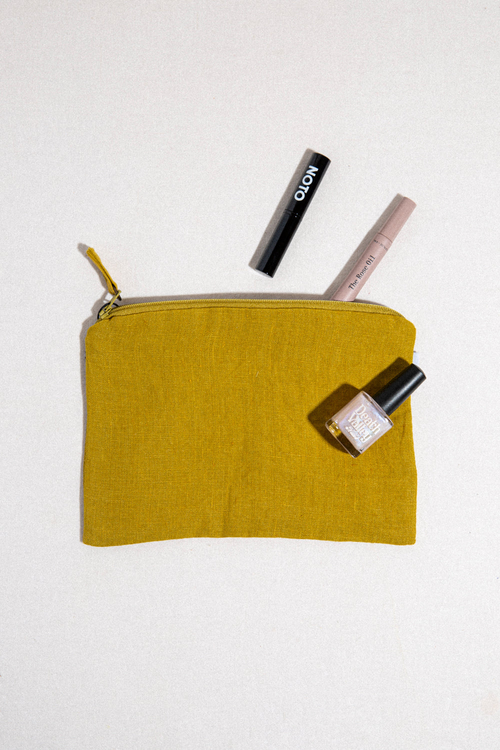 Linen Zipper Pouch / Mustard