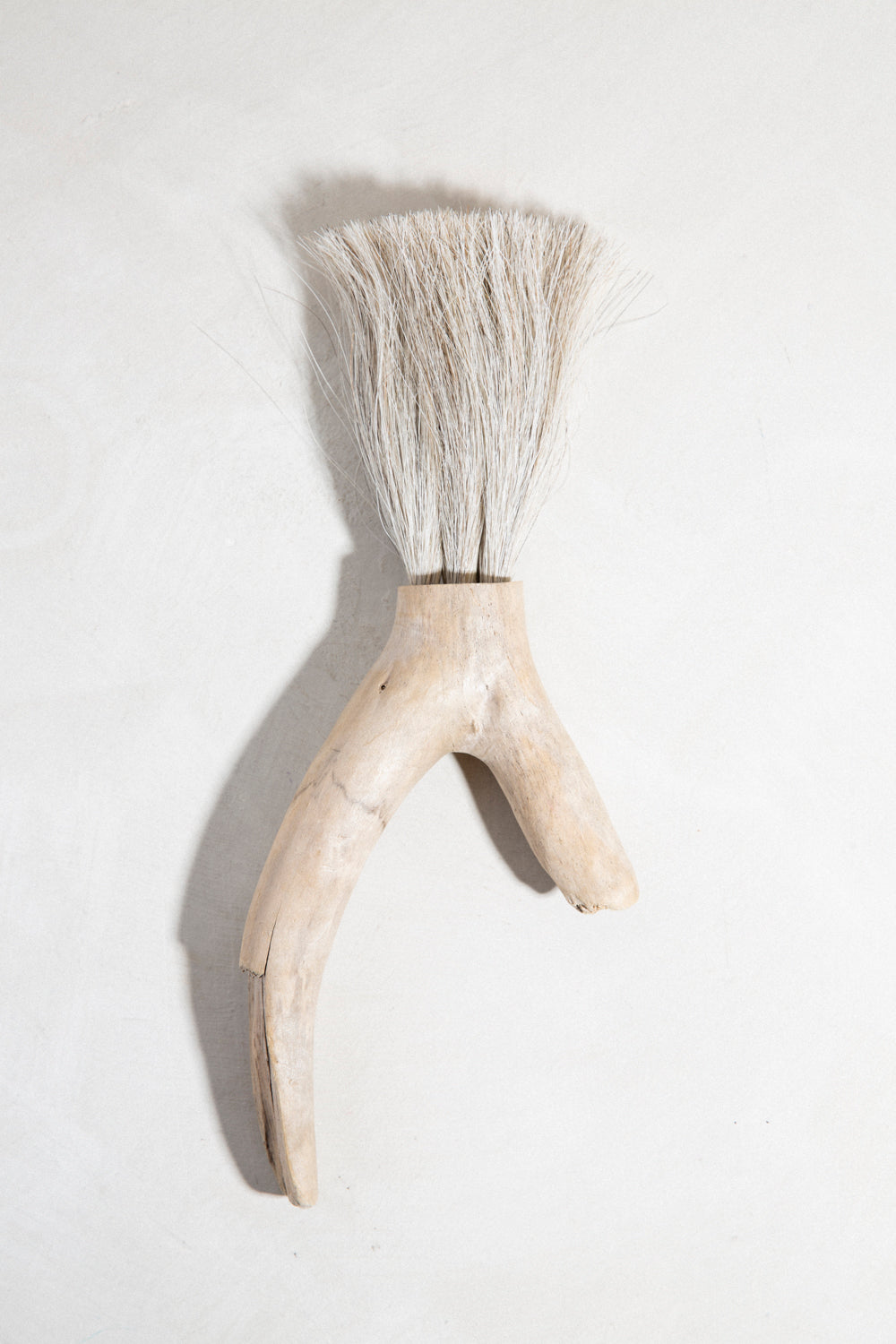 Wishbone Driftwood Brush
