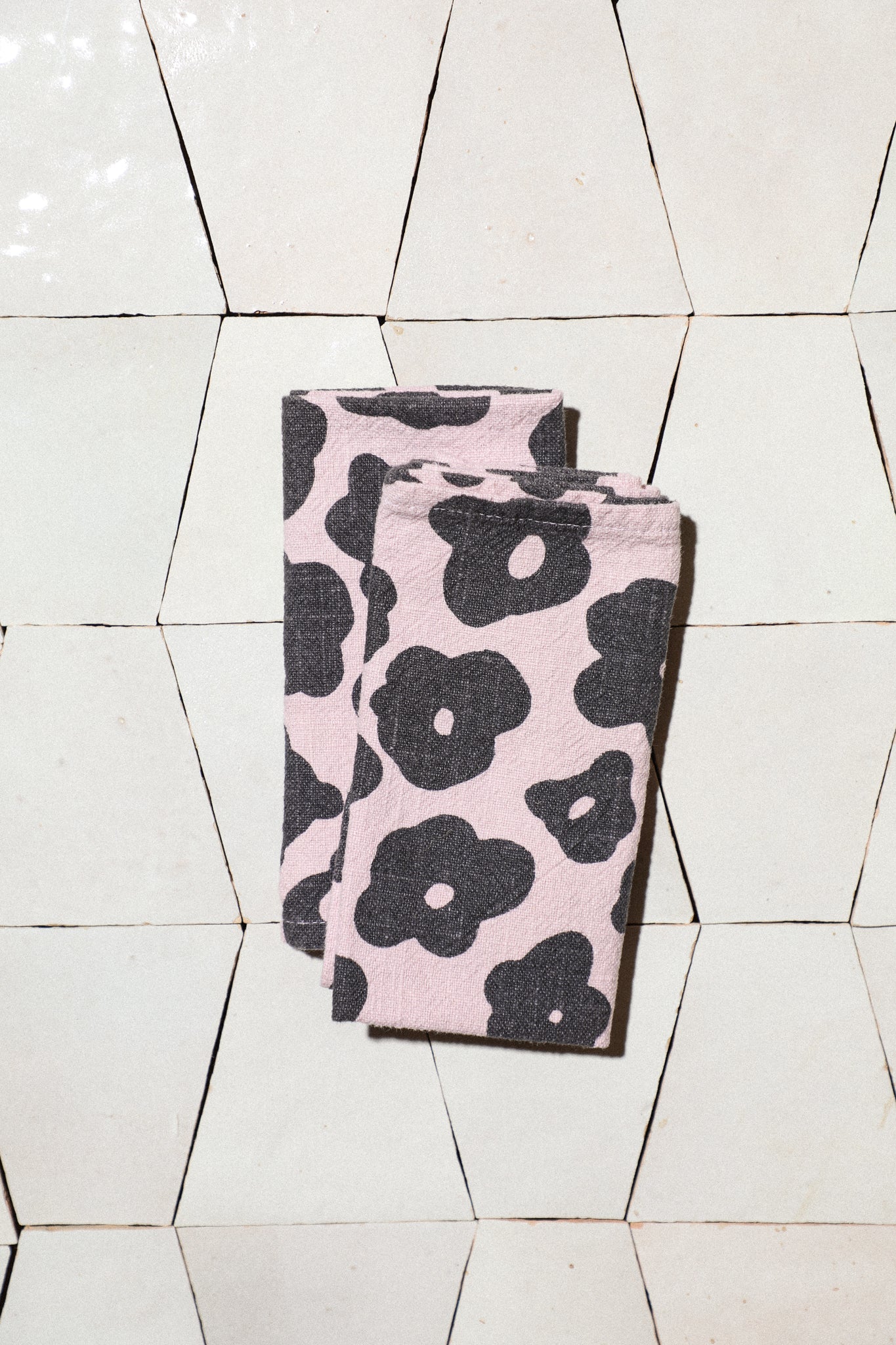Celeste Napkin Pair / Tea Rose