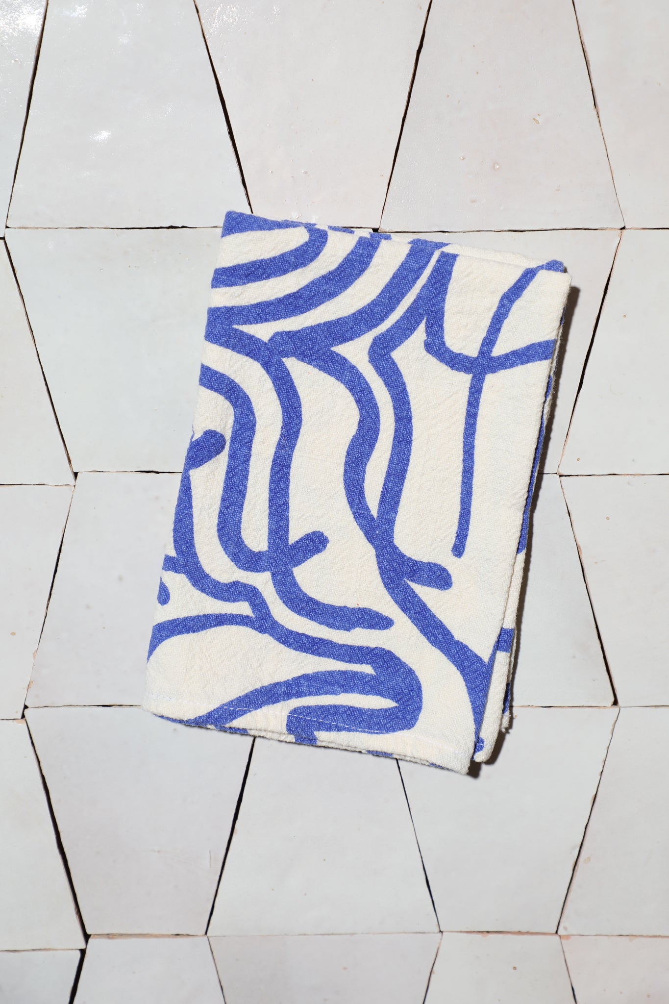 River Tea Towel Single / Cobalt + Cream