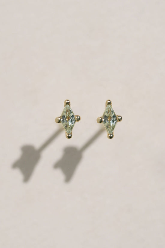 Load image into Gallery viewer, Kite Studs - Sapphire
