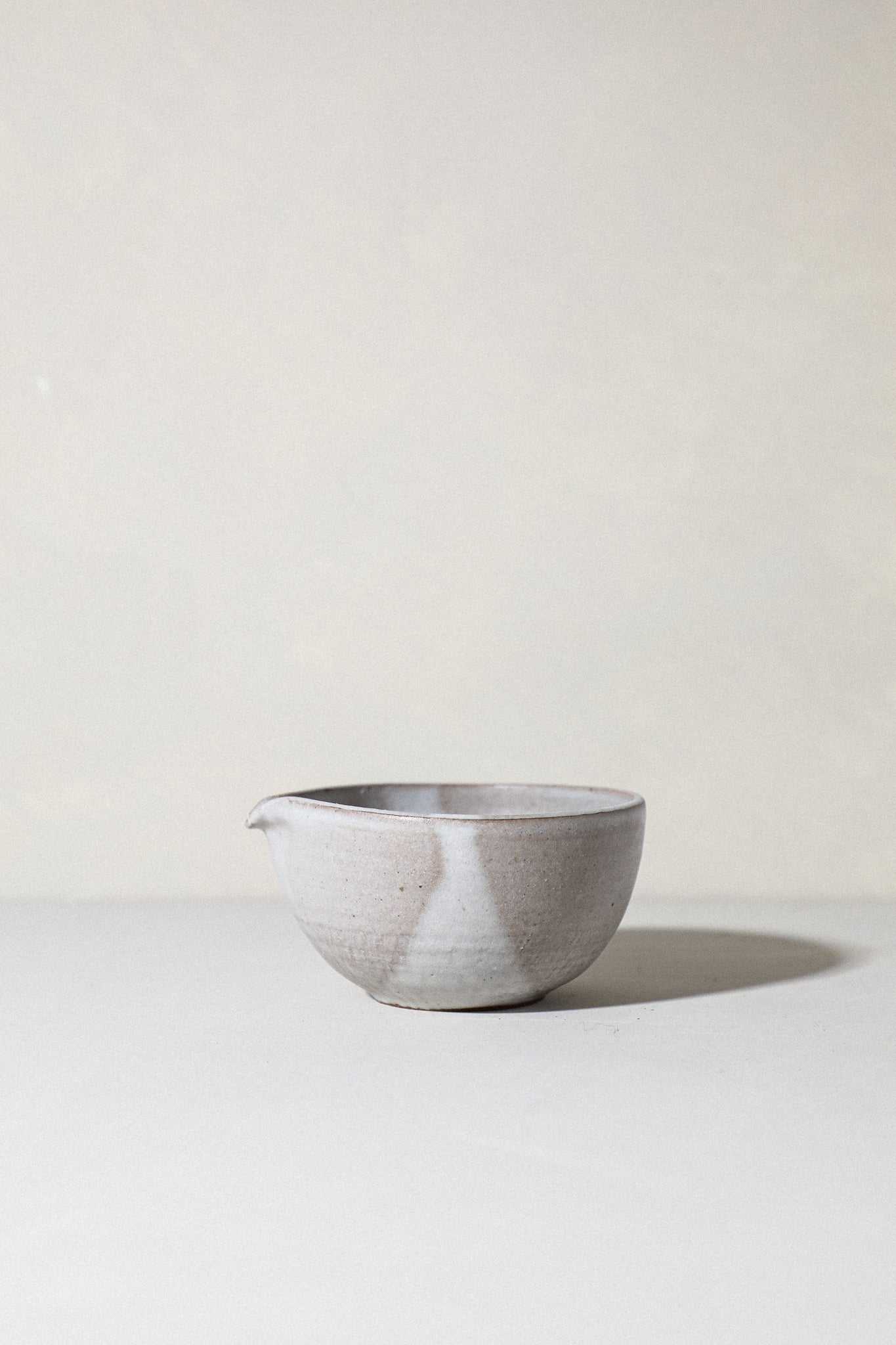 Pour Bowl / No. 1