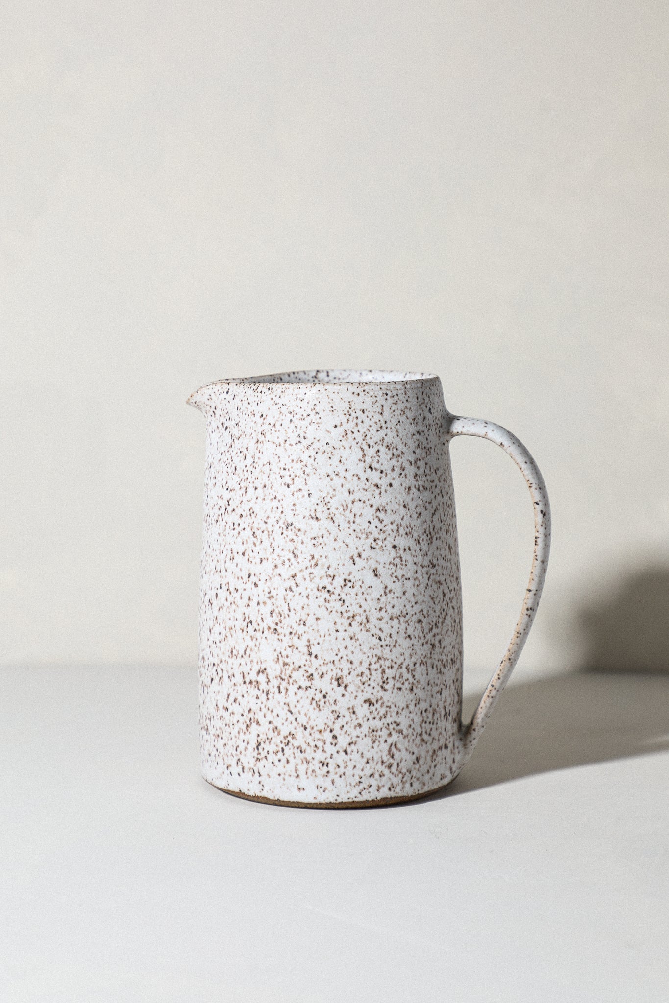Pitcher / No. 2 (22oz)