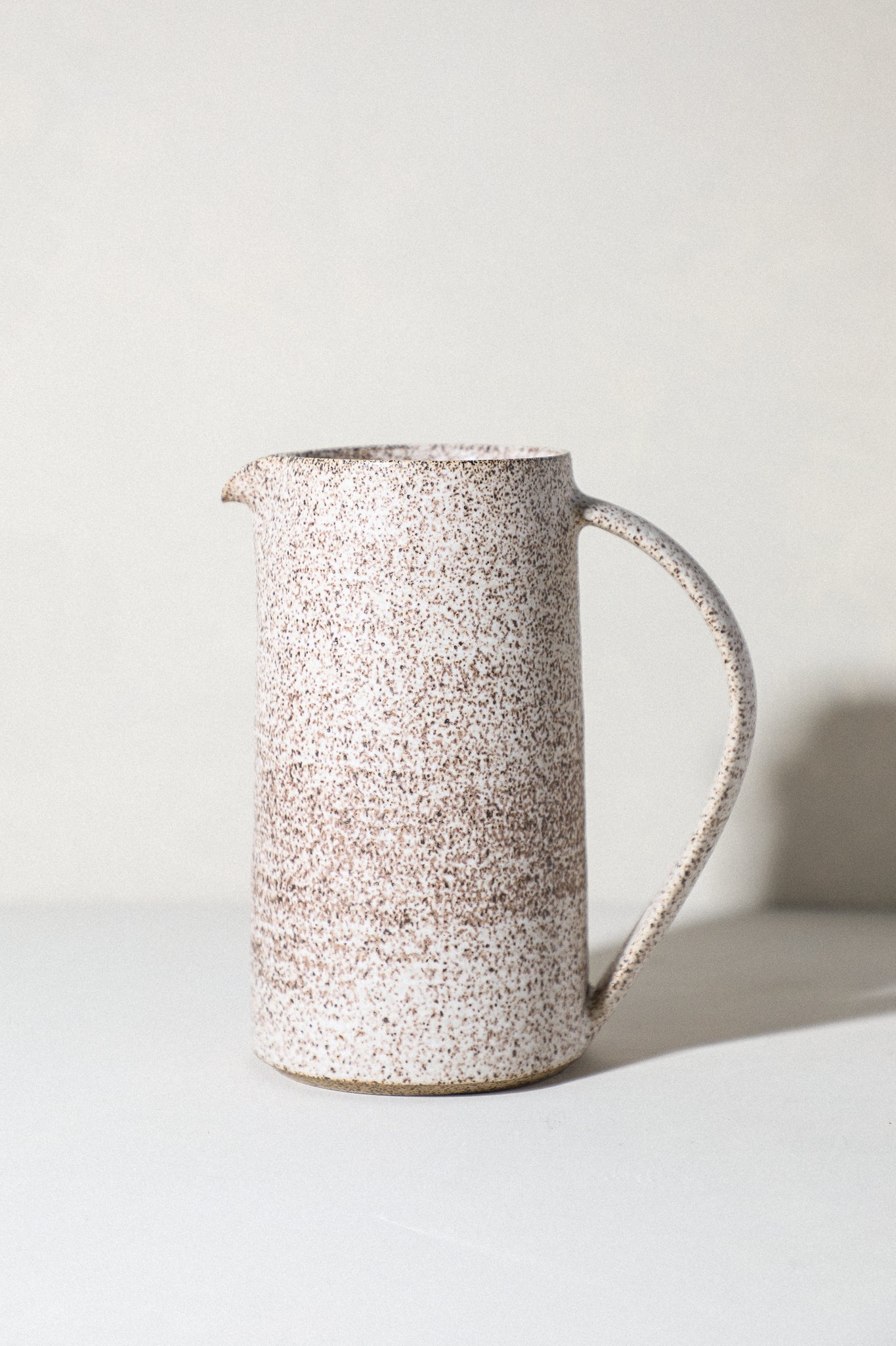 Pitcher / No. 4 (23oz)
