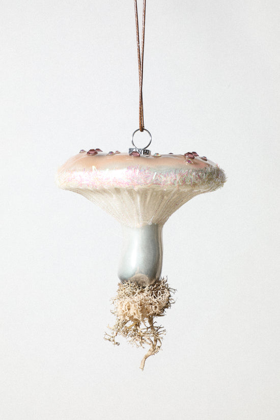 Load image into Gallery viewer, Bejeweled Mushroom Ornament / Flat Top Tan
