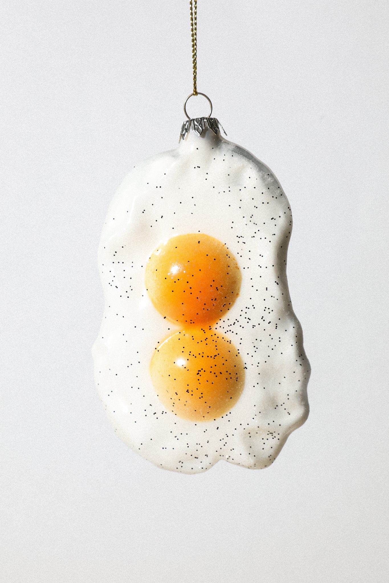 Load image into Gallery viewer, Fried Egg Ornament
