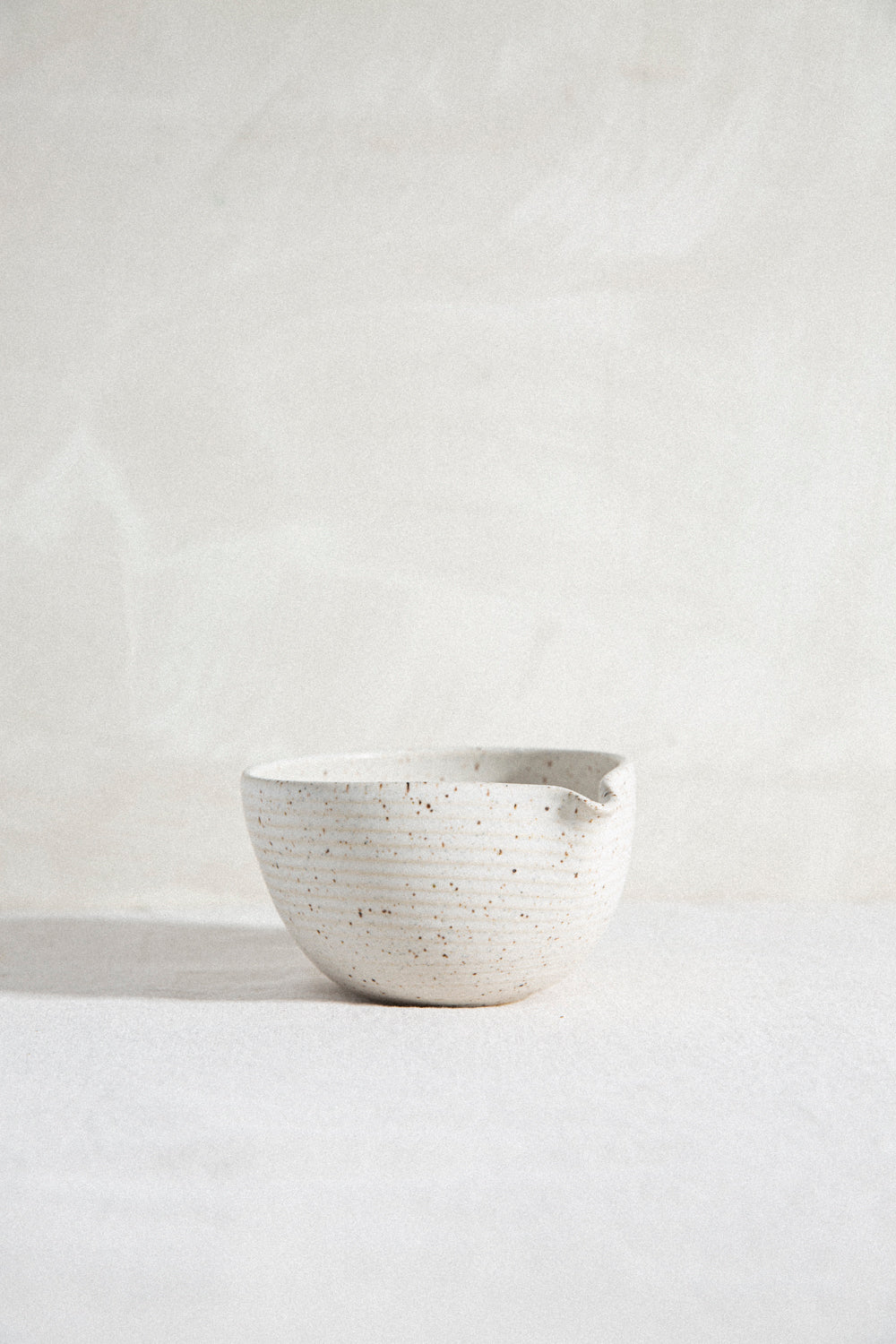 Pour Bowl / No. 01