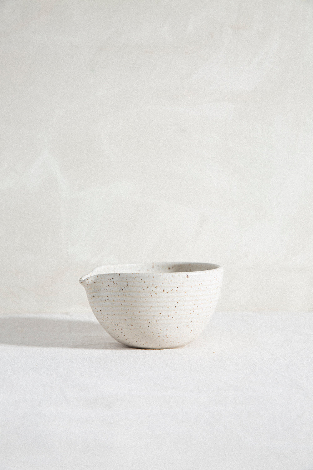 Pour Bowl / No. 01