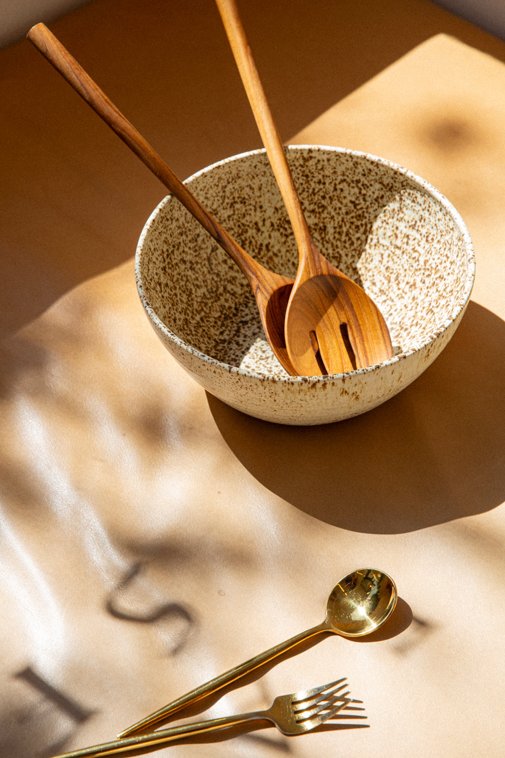 Salad Bowl / No. 1