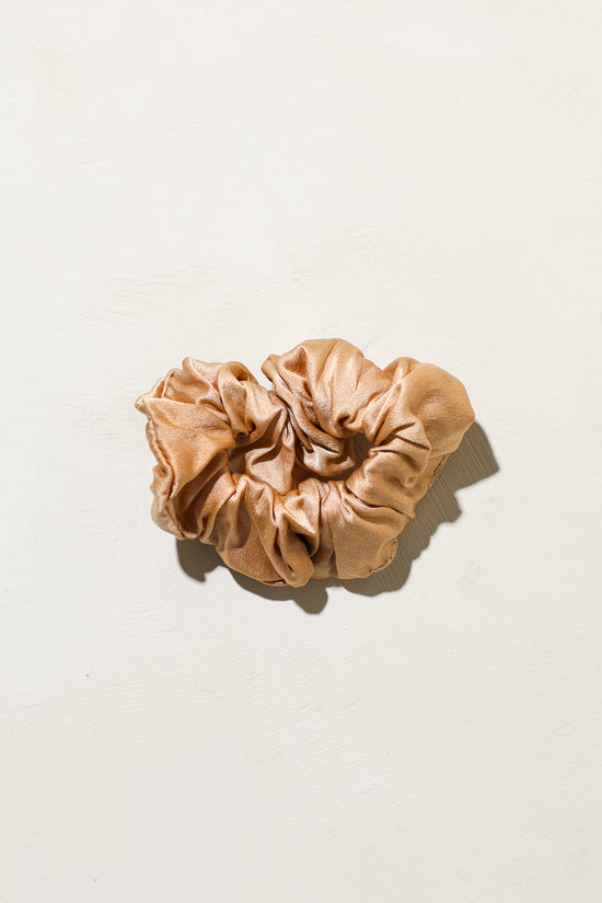 Plant-Dyed Mulberry Silk Scrunchie