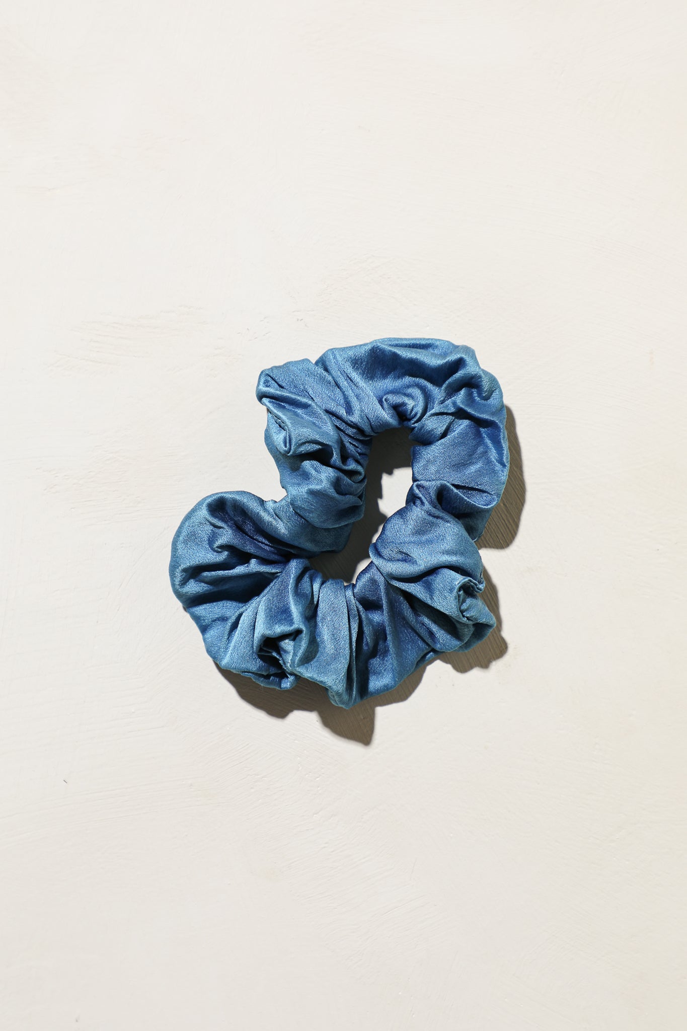 Plant-Dyed Mulberry Silk Scrunchie