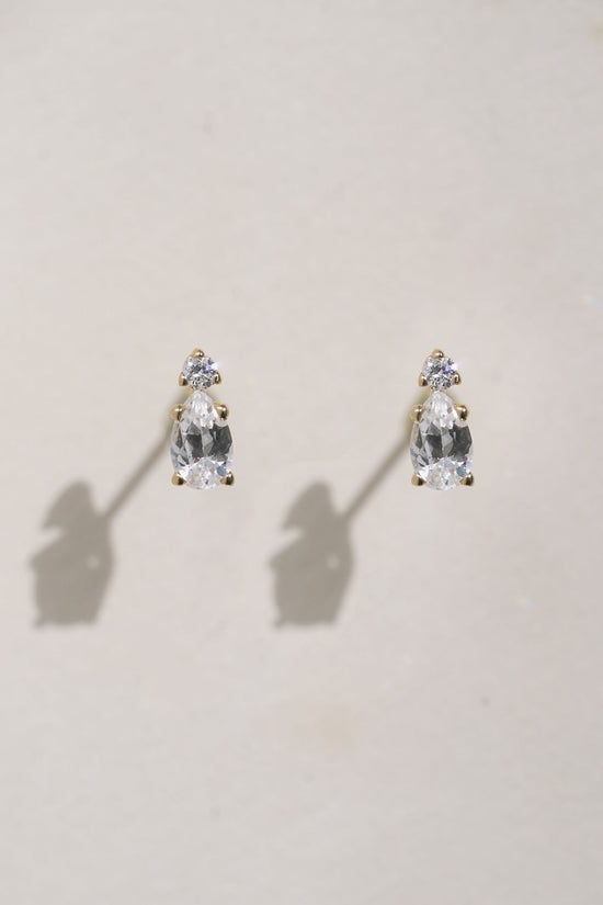Load image into Gallery viewer, Teardrop Diamond + Accent Studs
