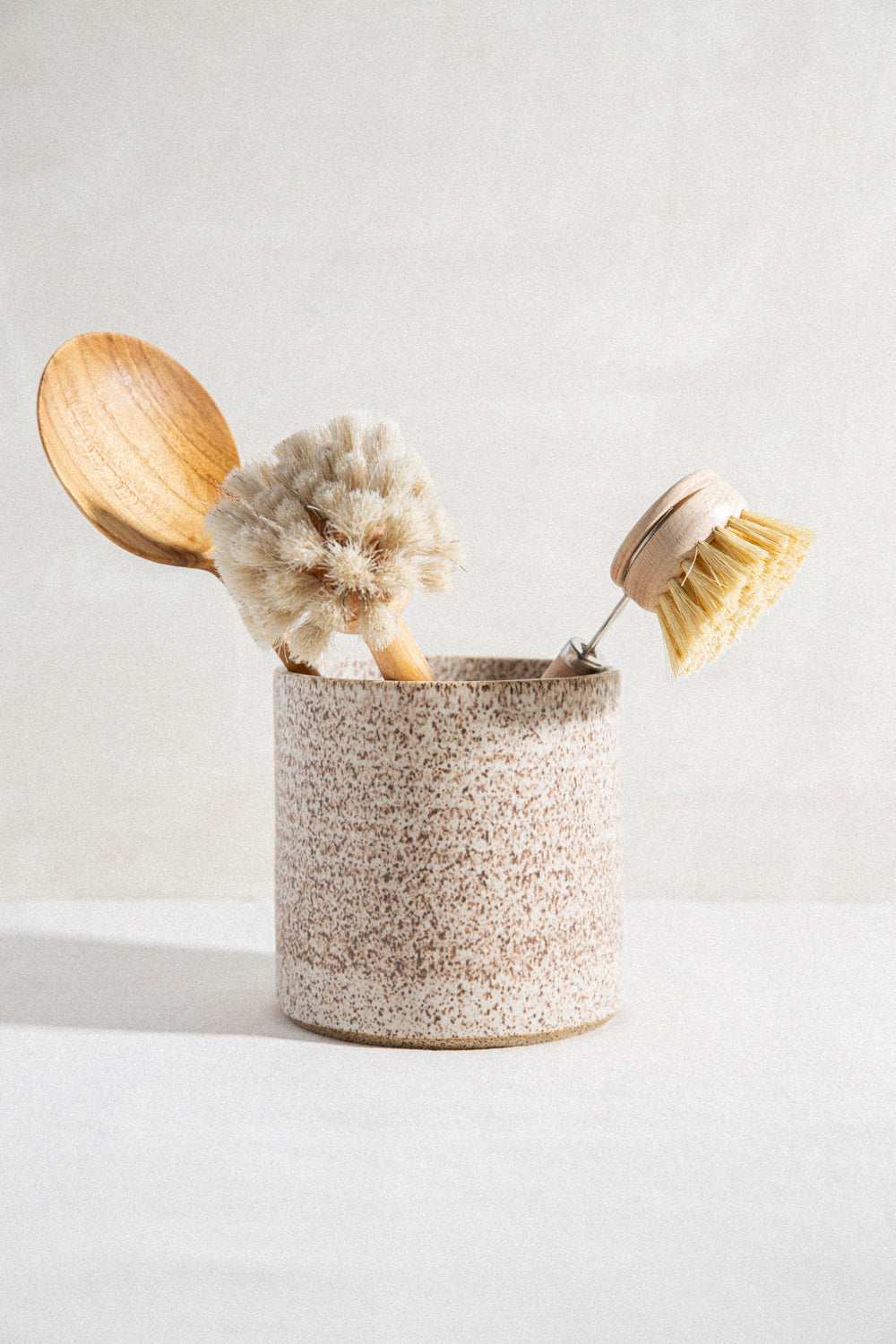 Utensil Holder / No. 01