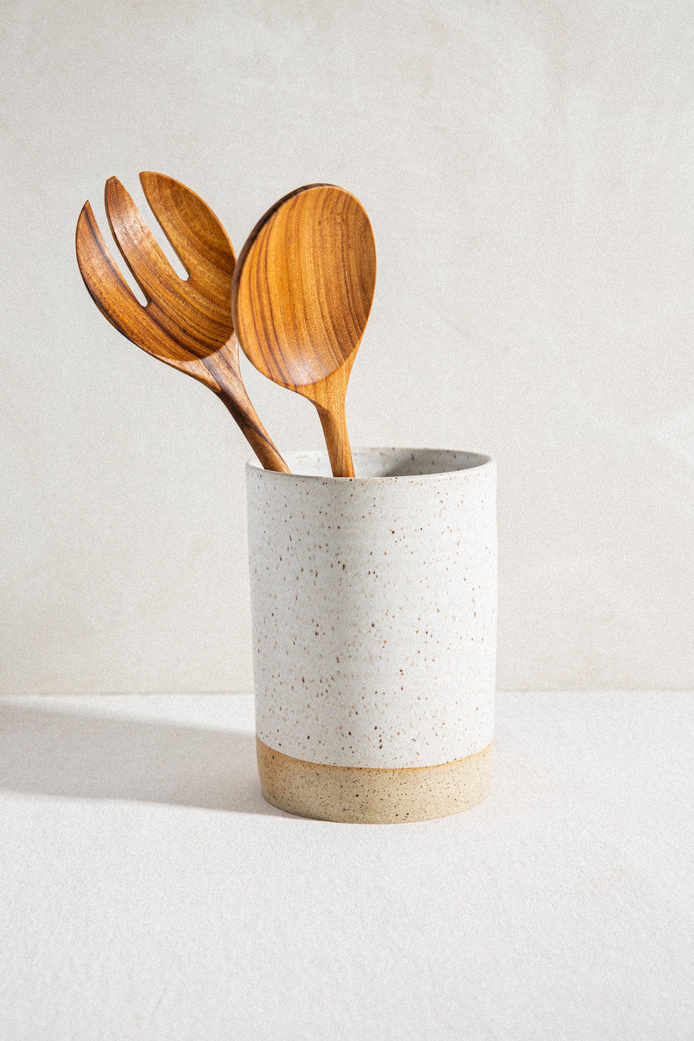 Utensil Holder / No. 04