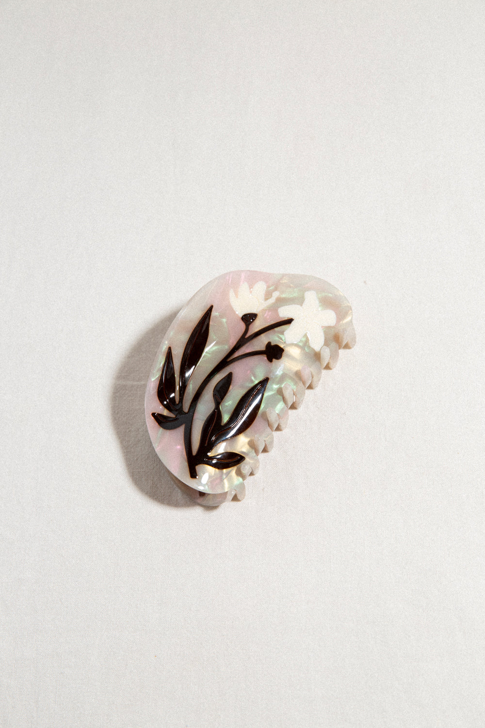 Bryony Wide Claw