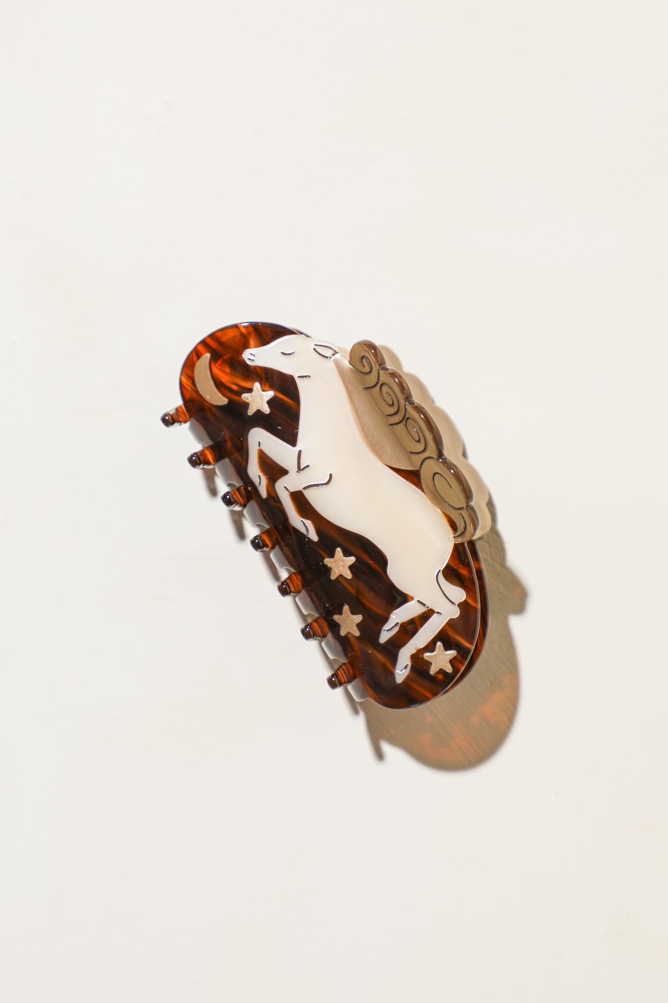 Wild Horse Hair Claw