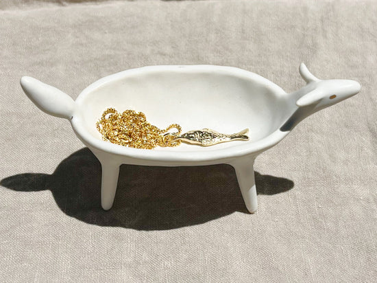 Bobby - Tiny Animal Dish