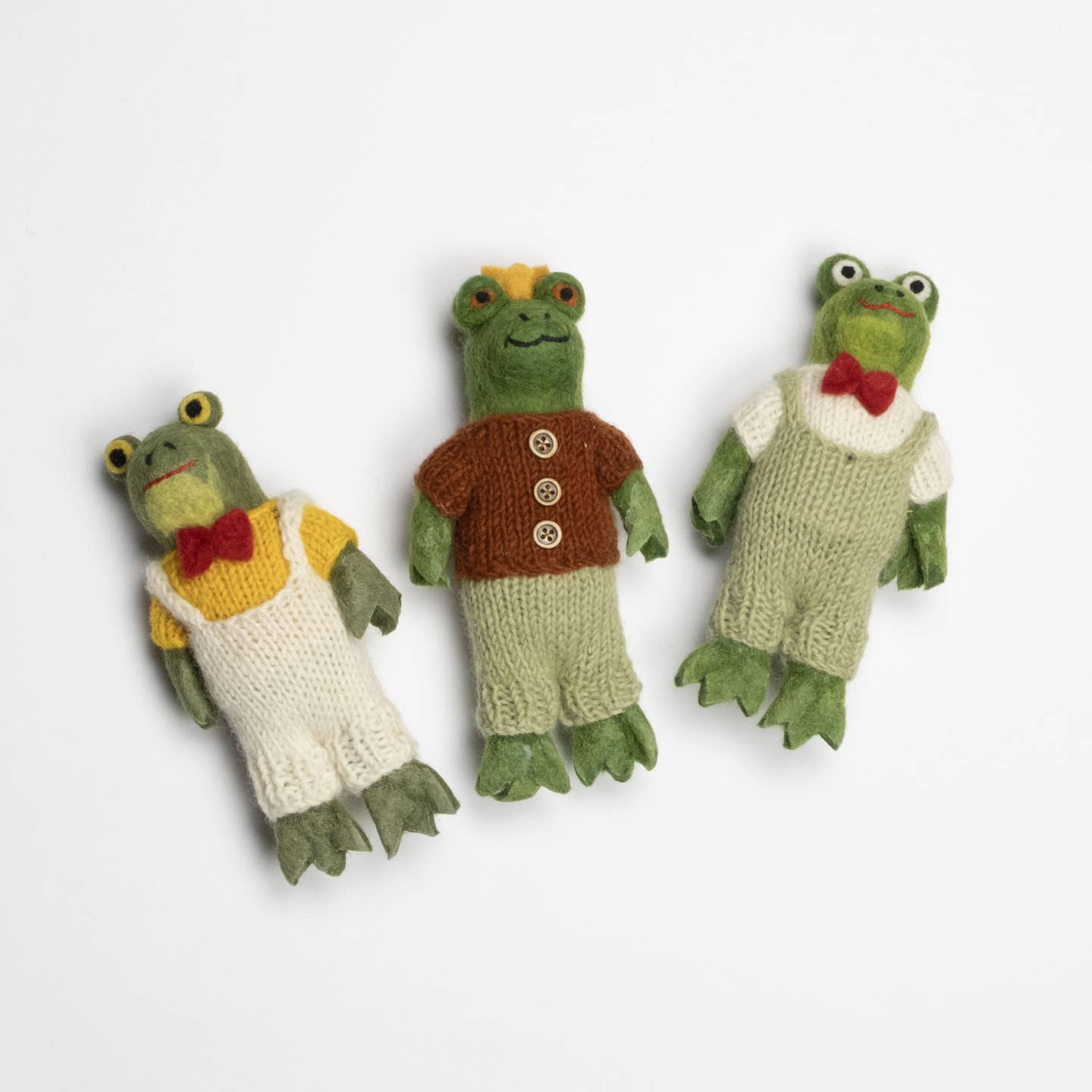 Felted Frog Toys