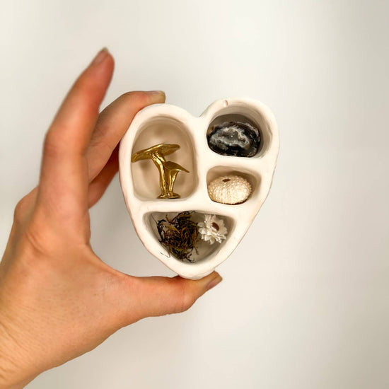 Mini Heart Shaped Shelf