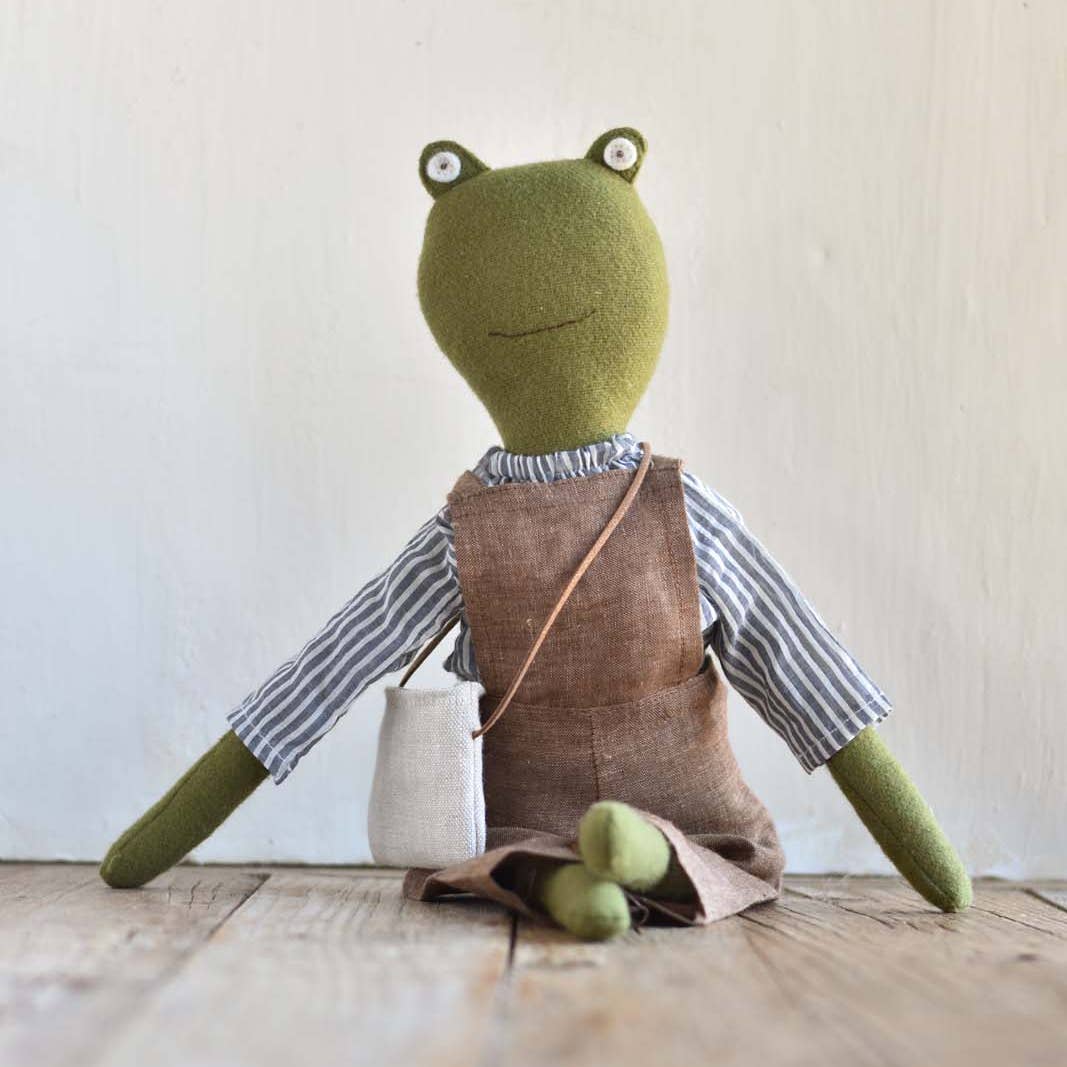 Fern the Frog Doll