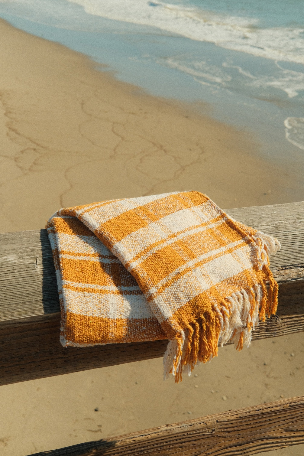 Load image into Gallery viewer, Gold Striped Woven Throw
