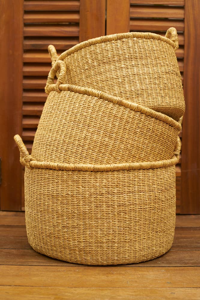 Load image into Gallery viewer, Short Bolga Laundry Basket
