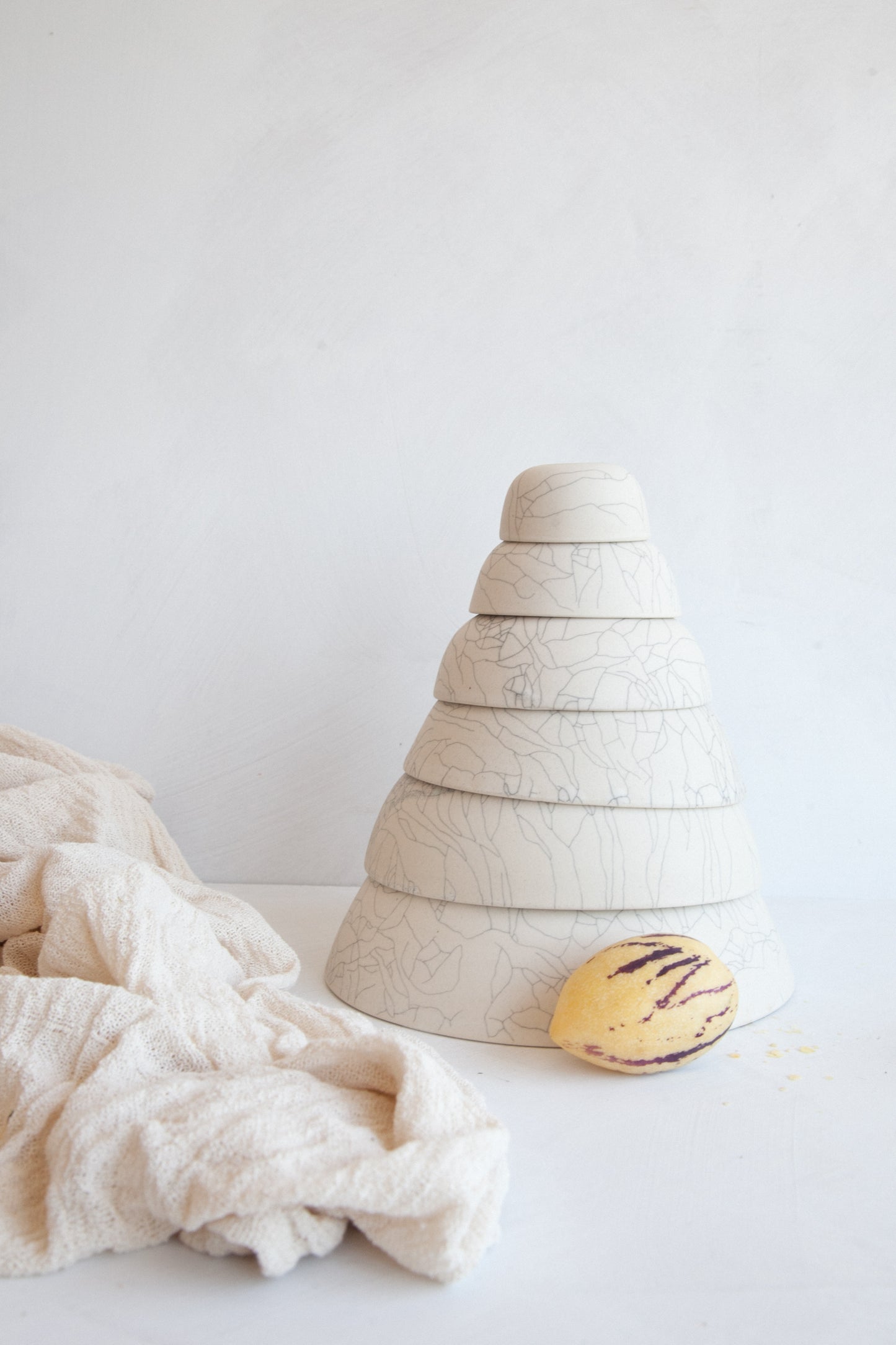 Nesting Bowls - Full Set / Crackle