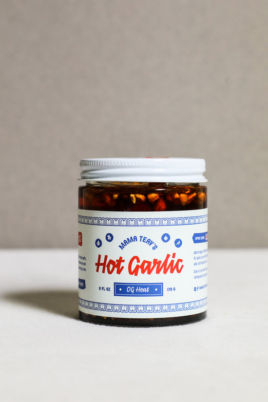 Load image into Gallery viewer, Hot Garlic Seasoning Sauce
