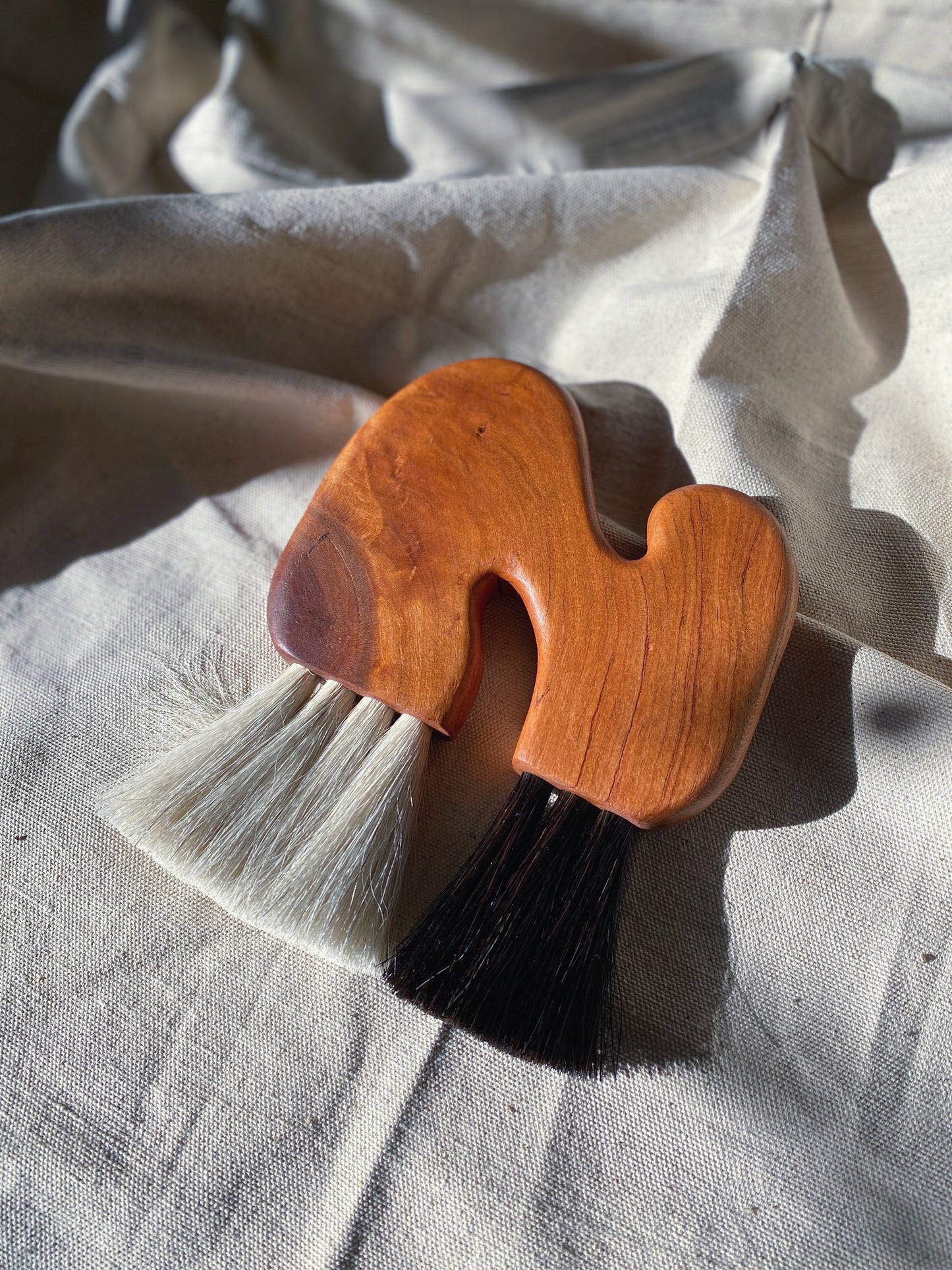 Keyhole Arch Brush